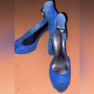 Comfortable platform heels